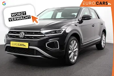 Volkswagen T-Roc 1.5 TSI 150pk Automaat Style Navigatie App uit 2023