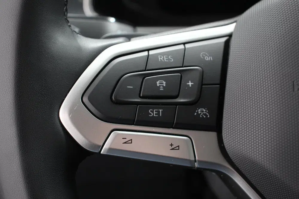 Volkswagen T-Roc 1.5 TSI 150pk Automaat Style Navigatie App uit 2023, foto 13