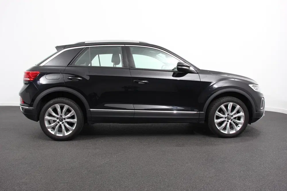 Volkswagen T-Roc 1.5 TSI 150pk Automaat Style Navigatie App uit 2023, foto 8
