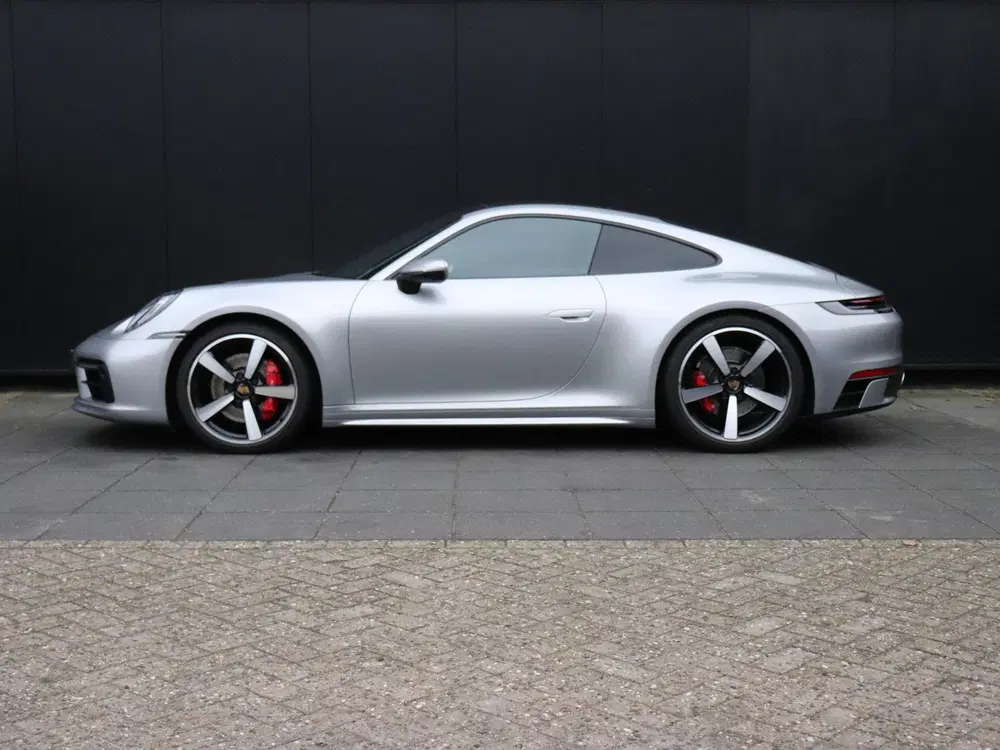 Porsche 911 3.0 Carrera 4 S uit 2019, foto 2