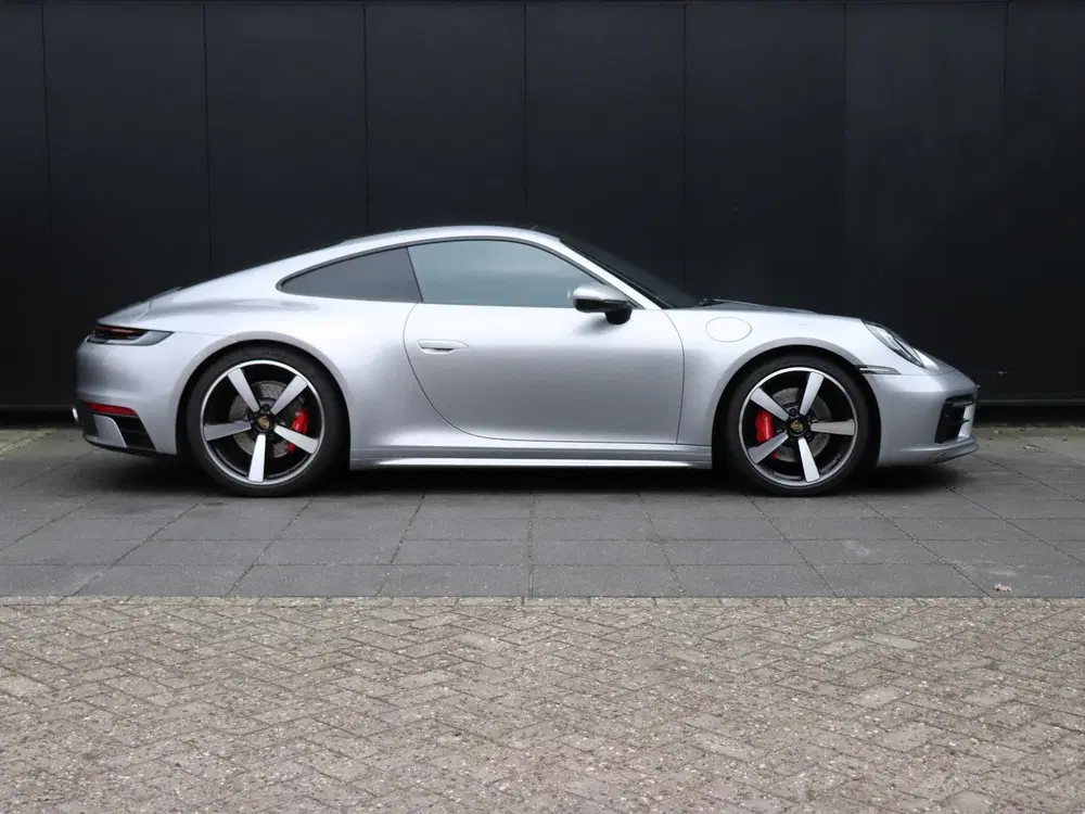 Porsche 911 3.0 Carrera 4 S uit 2019, foto 4