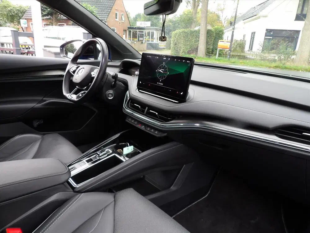 Skoda Enyaq 82kW Elektromotor 300pk 4x4 RS coupe uit 2022, foto 7