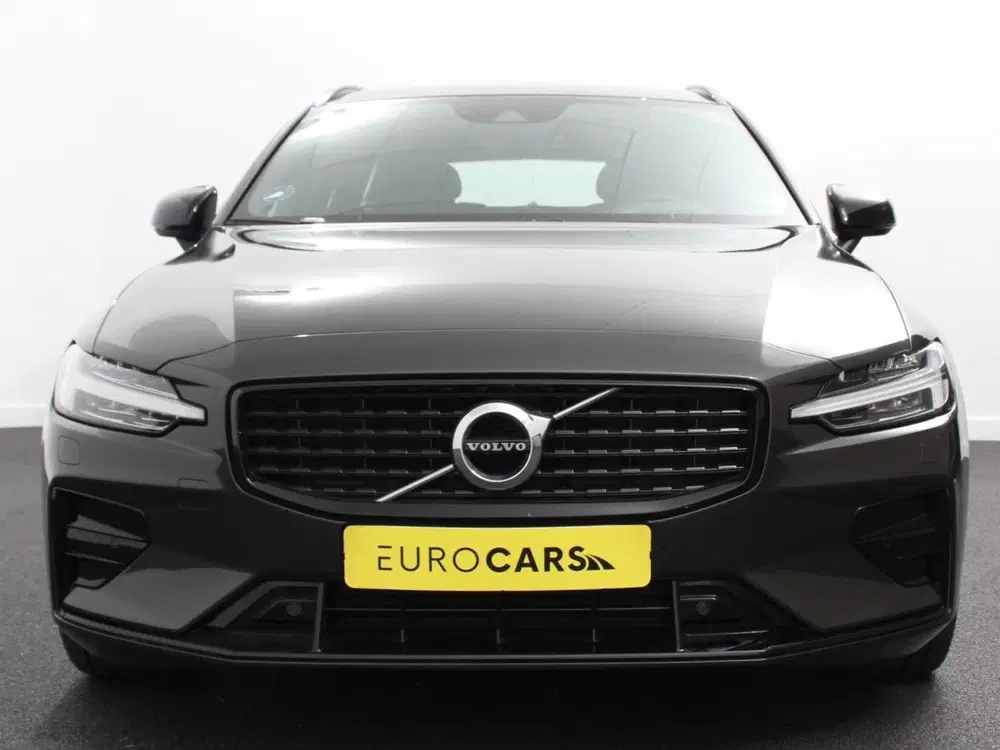 Volvo V60 2.0 B4 R-Design Navigatie Camera Climate C uit 2022, foto 4