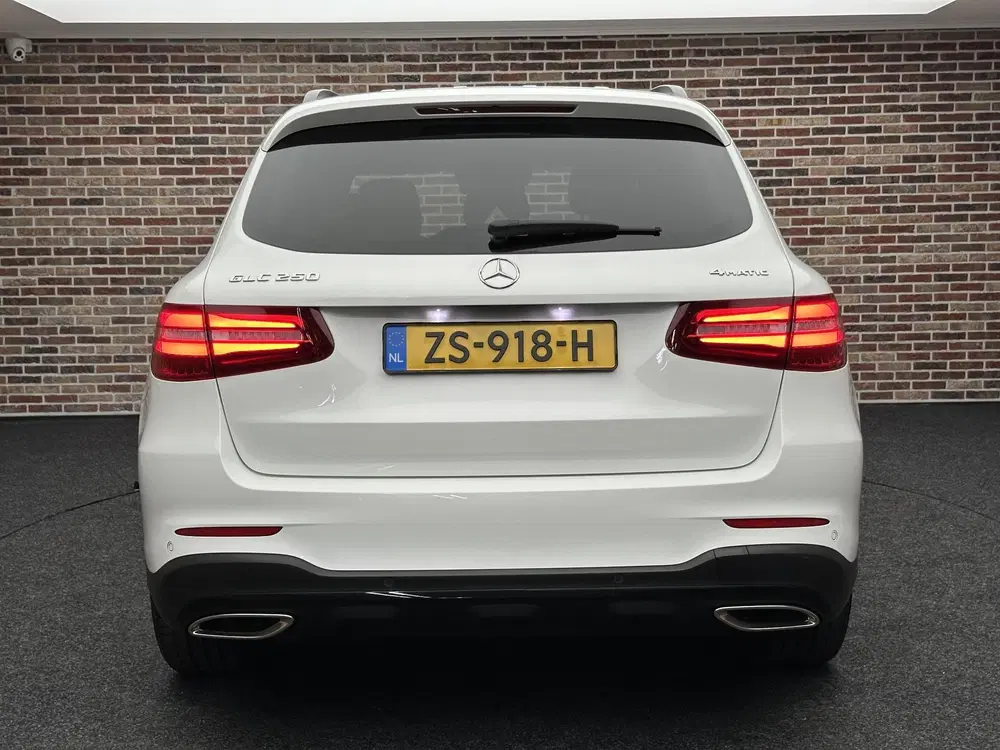 Mercedes-Benz GLC 250 4MATIC Business Solution AMG NL uit 2019, foto 7