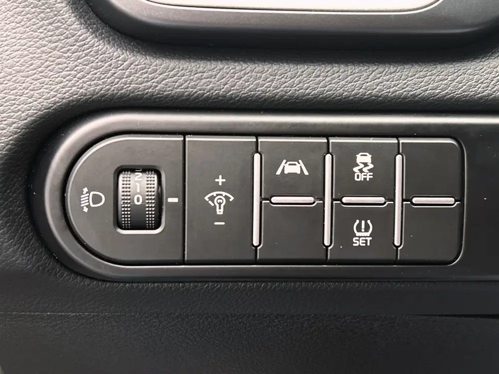 Kia Ceed 1.0 T-GDi DynamicLine uit 2023, foto 11