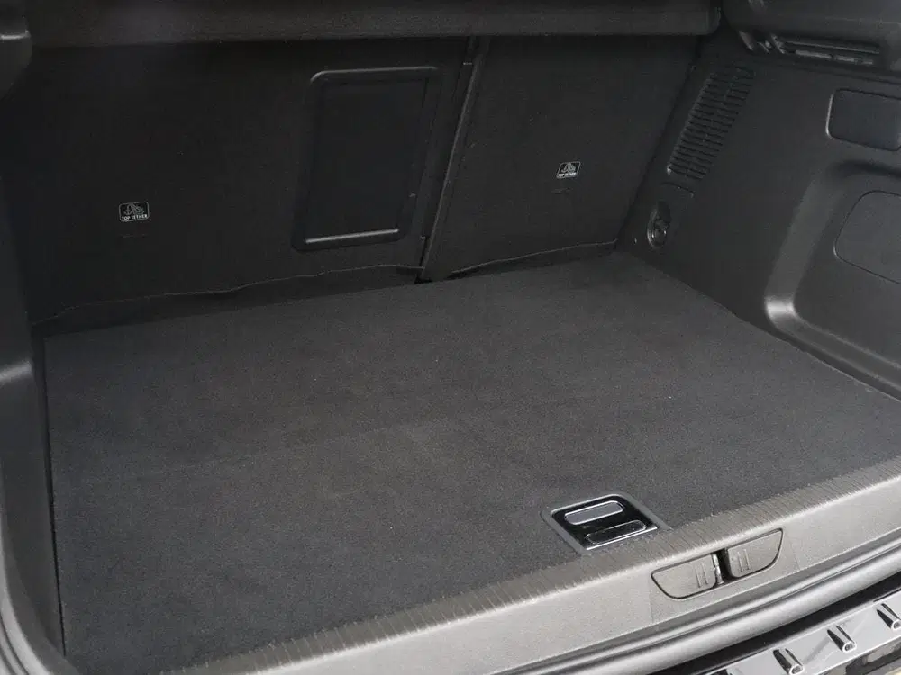 Opel Grandland 1.6 Turbo Plug-In GSE 300PK Hybrid4 4x4 uit 2023, foto 13