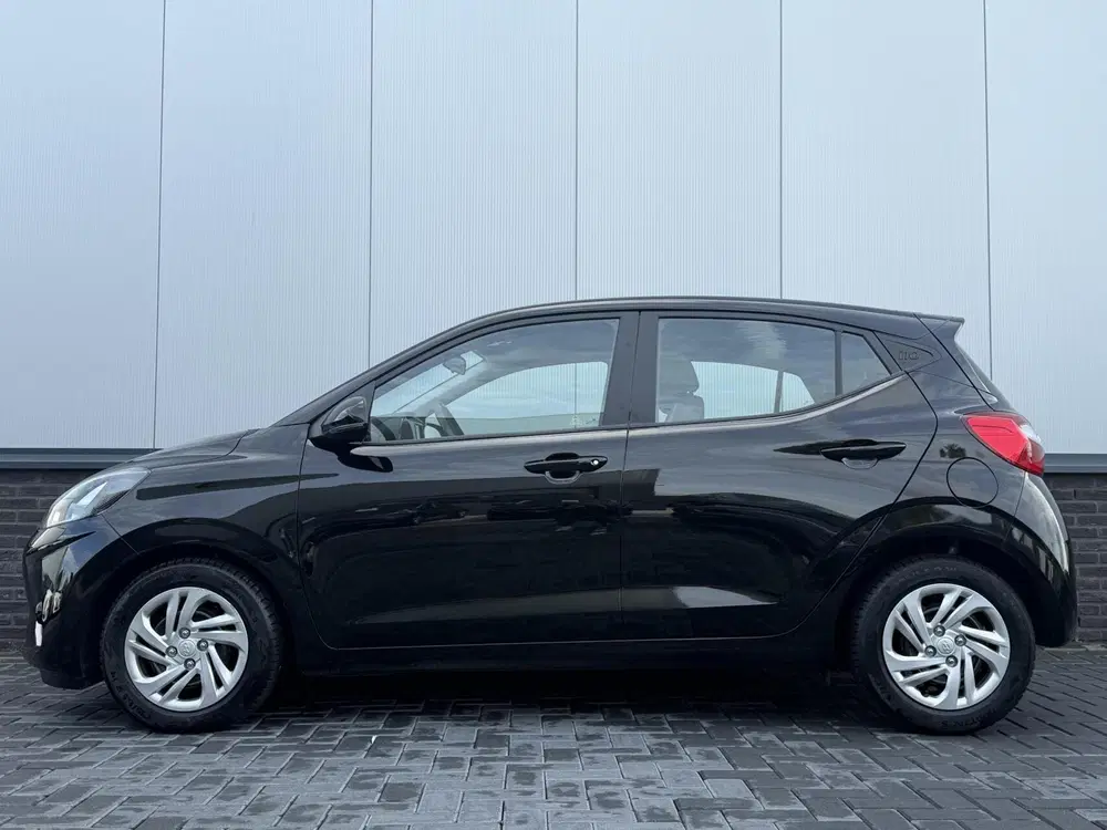 Hyundai i10 1.0 Comfort 5-zits AUTOMAAT uit 2022, foto 3