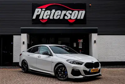 BMW 2-serie 2-serie Gran Coupé M235i xDrive DEALER OH uit 2019