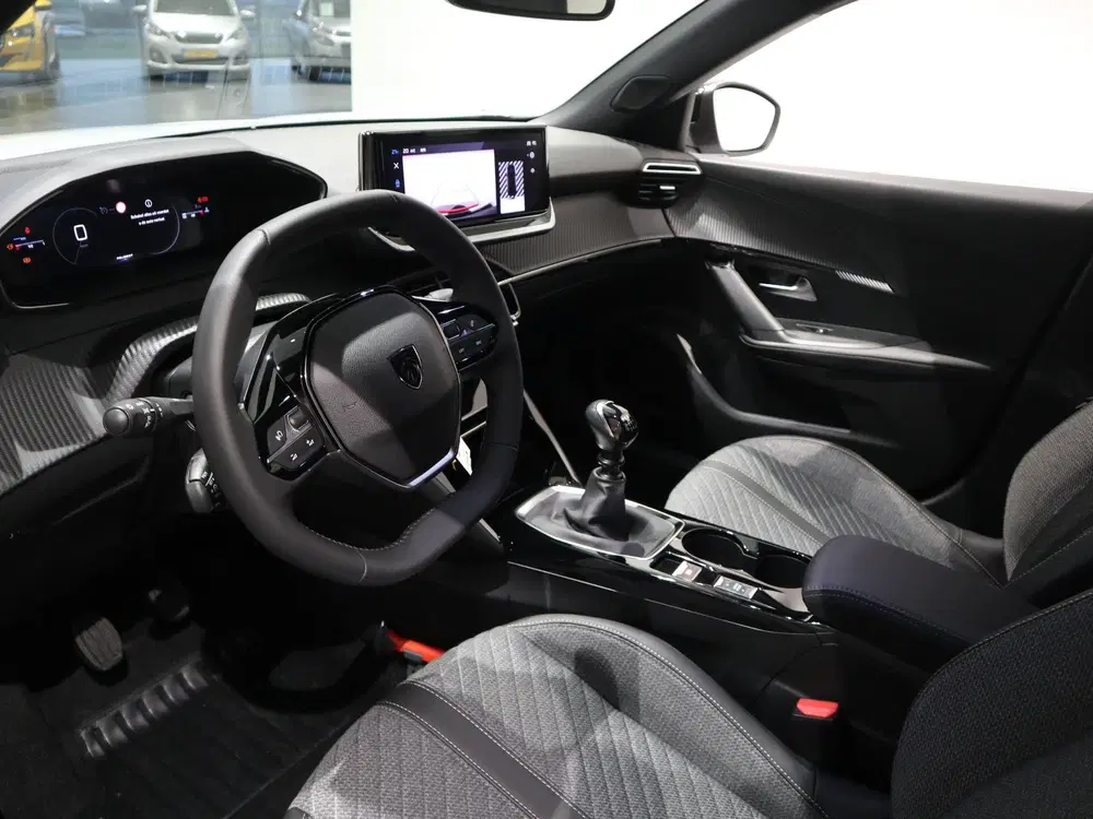 Peugeot 2008 Allure uit 2024, foto 4