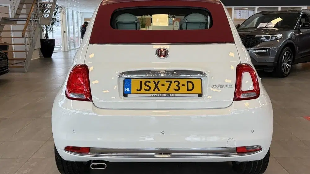 Fiat 500C 1.0 Hybrid Dolcevita uit 2022, foto 4