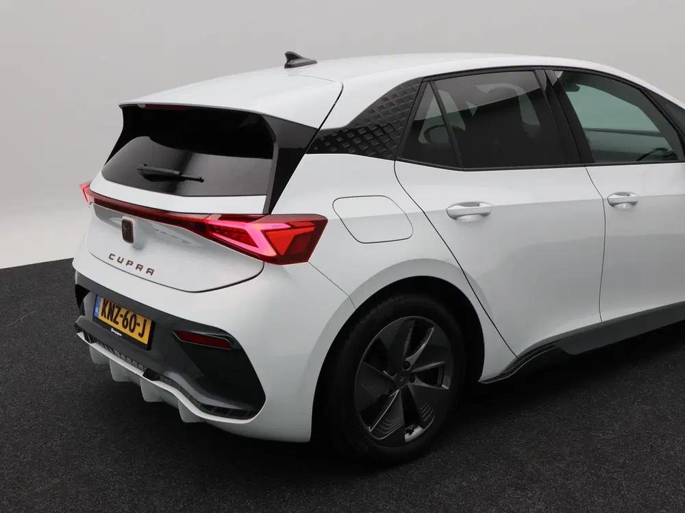 Cupra Born Business 62 kWh 204 Pk uit 2023, foto 14