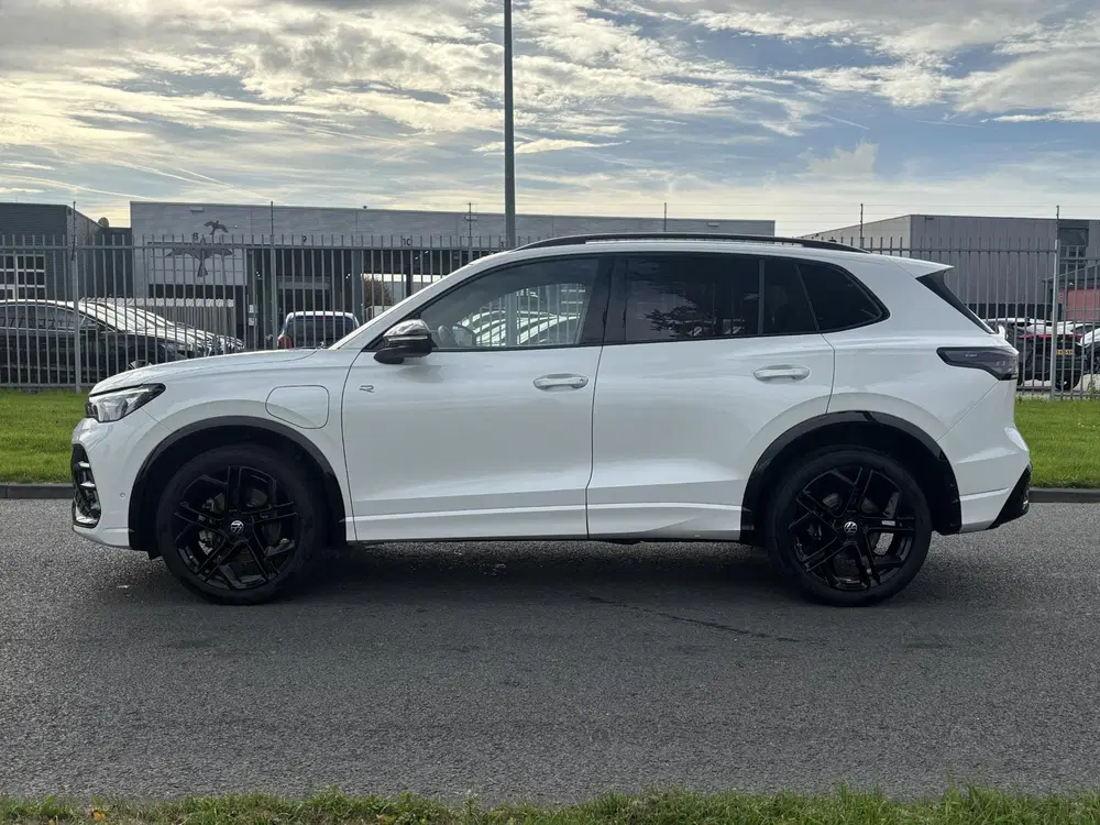 Volkswagen Tiguan 1.5 eHybrid R-Line Edition uit 2025, foto 4