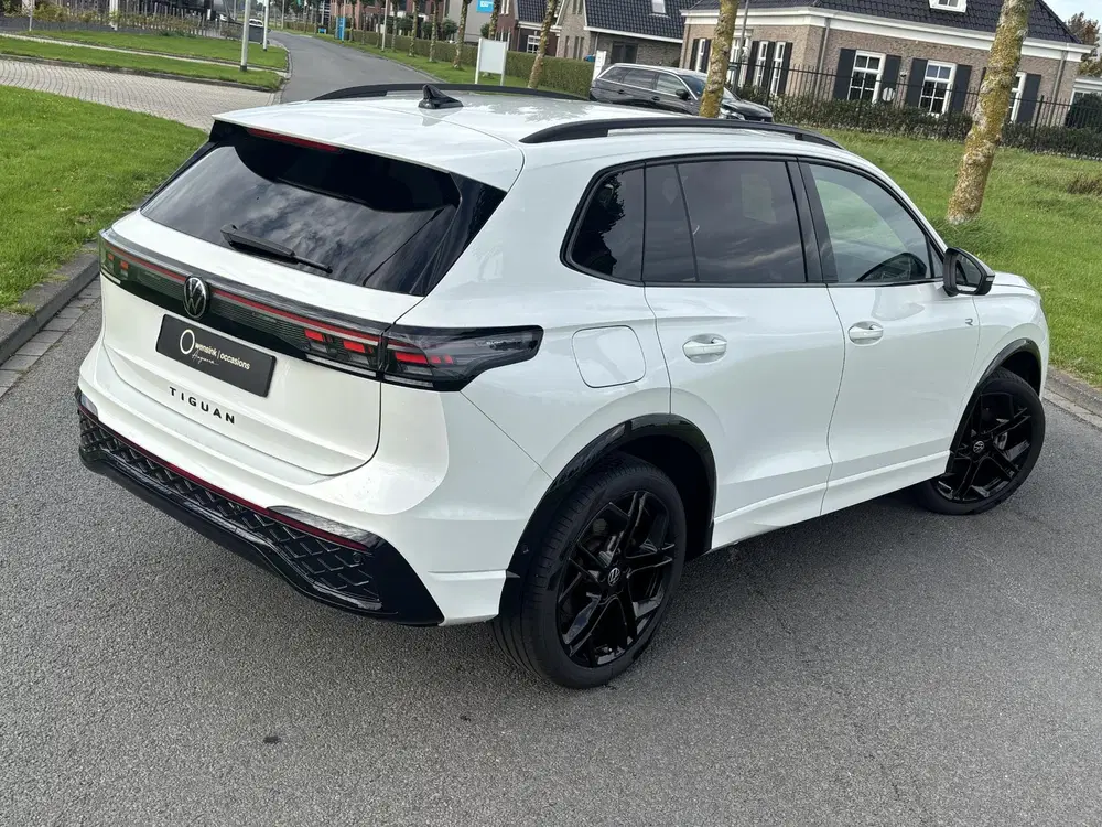 Volkswagen Tiguan 1.5 eHybrid R-Line Edition uit 2025, foto 8