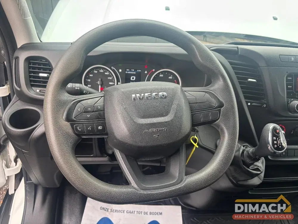 Iveco Daily Dubbellucht uit 2019, foto 5