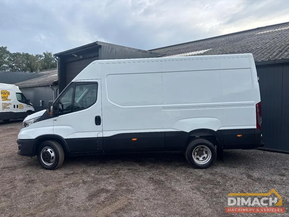 Iveco Daily Dubbellucht uit 2019, foto 7