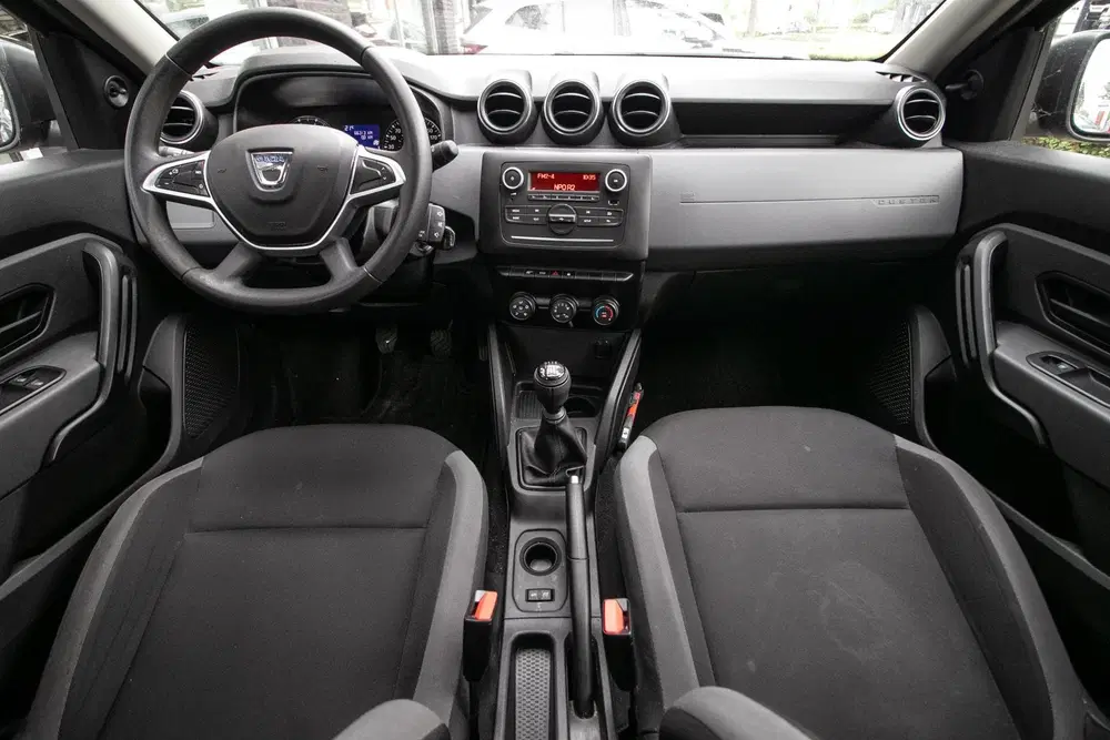 Dacia Duster 1.0 TCe Essential uit 2021, foto 12