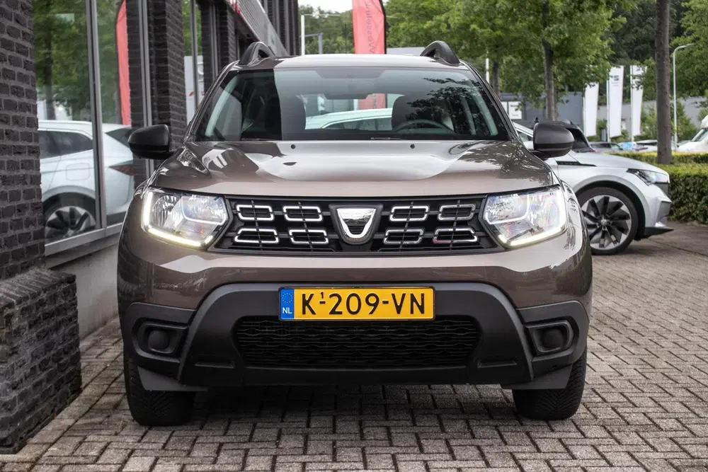 Dacia Duster 1.0 TCe Essential uit 2021, foto 9