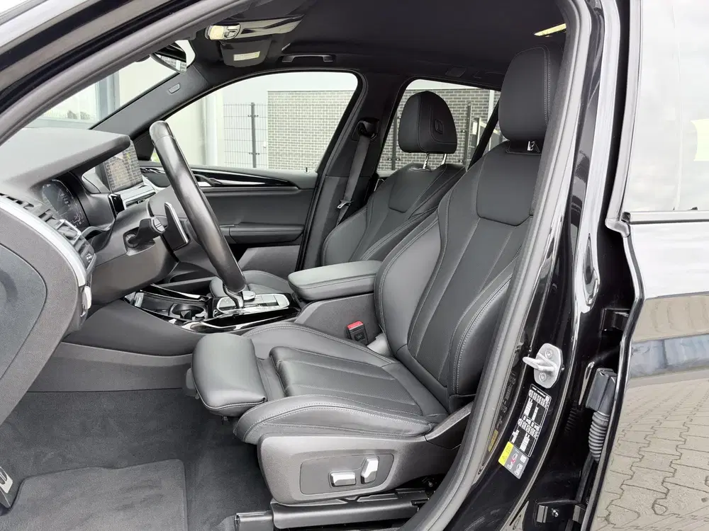 BMW X3 xDrive30e M sport 292 PK uit 2022, foto 8