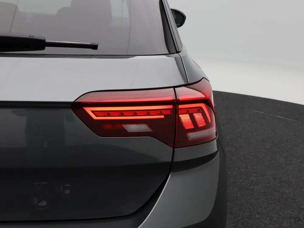 Volkswagen T-Roc 1.5 TSi 150 Pk Automaat R-Line Business uit 2023, foto 15