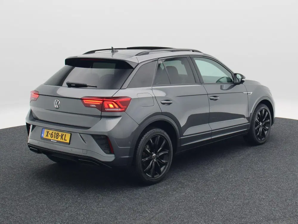 Volkswagen T-Roc 1.5 TSi 150 Pk Automaat R-Line Business uit 2023, foto 2
