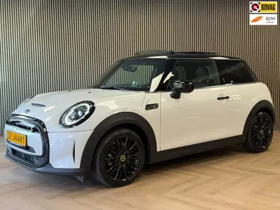 Mini Electric Mini Cooper SE Yours 33 kWh 98% SOH PANO N uit 2023