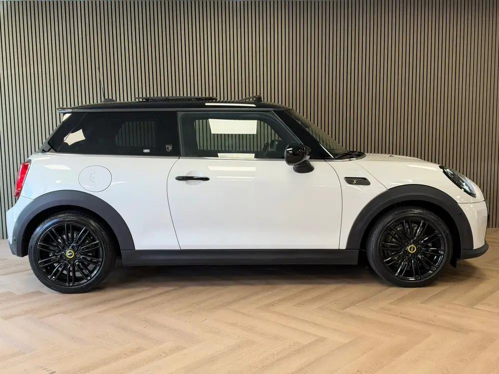 Mini Electric Mini Cooper SE Yours 33 kWh 98% SOH PANO N uit 2023, foto 11