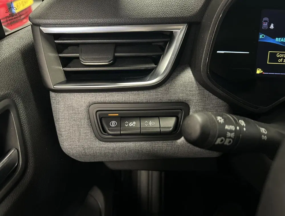 Mitsubishi Colt 1.6 HEV Intense uit 2025, foto 15
