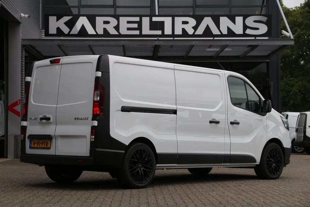 Renault Trafic 2.0 DCI 150 uit 2023, foto 8
