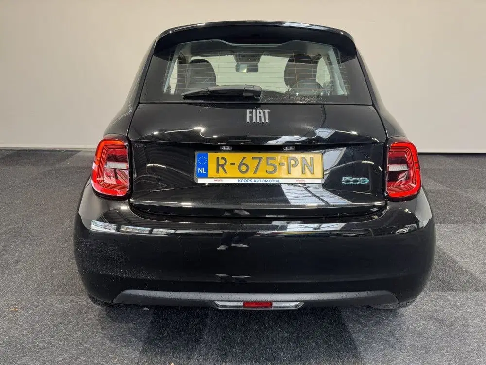 Fiat 500e SOH 95% uit 2022, foto 14