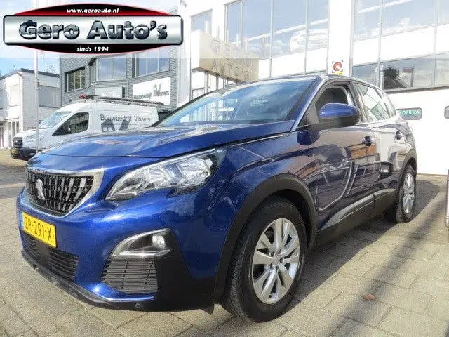 Peugeot 3008 1.2 PureTech Blue Lease Executive vol lede uit 2019