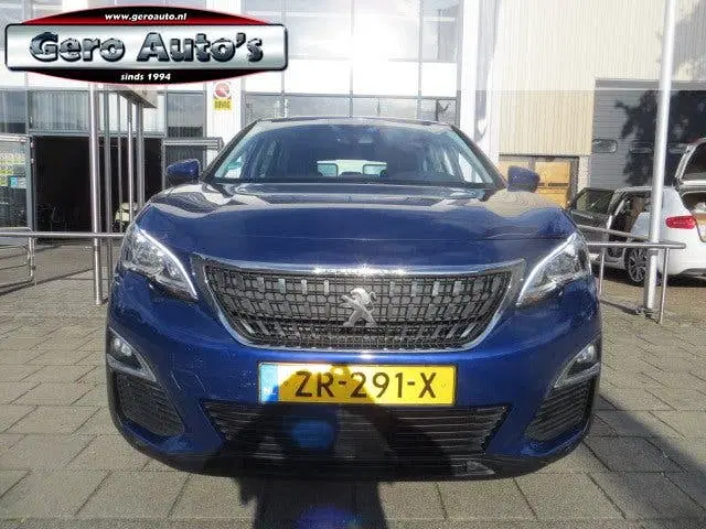 Peugeot 3008 1.2 PureTech Blue Lease Executive vol lede uit 2019, foto 15