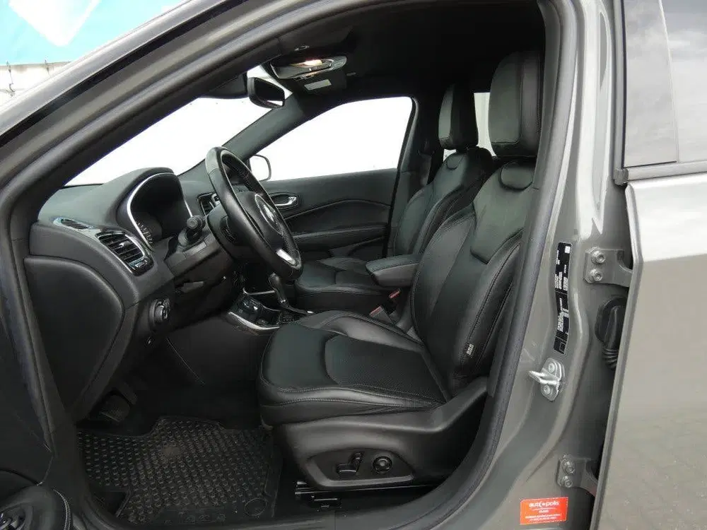 Jeep Compass 4XE 240 HYBRID S uit 2021, foto 15