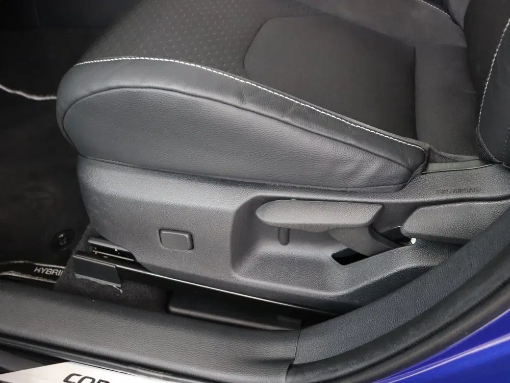 Toyota Corolla Hybrid 180 Executive (bj 2025 uit 2025, foto 11