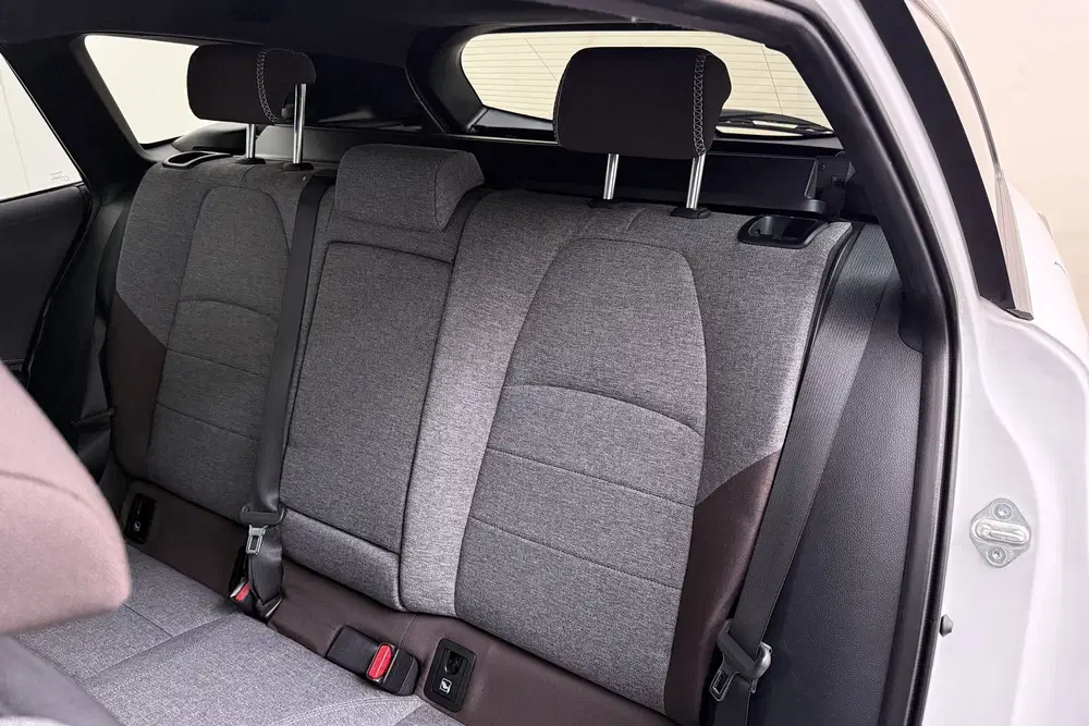 Toyota Corolla 1.8 Hybrid TREK Camera Adapt.C uit 2020, foto 11