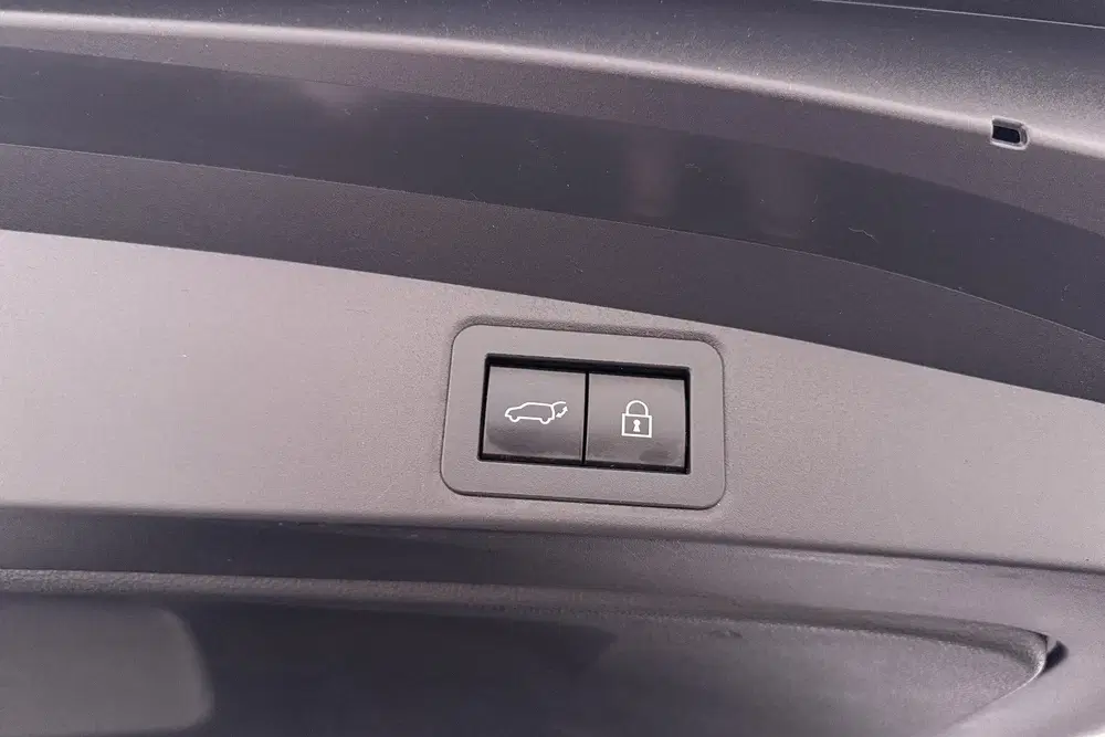 Toyota Corolla 1.8 Hybrid TREK Camera Adapt.C uit 2020, foto 14