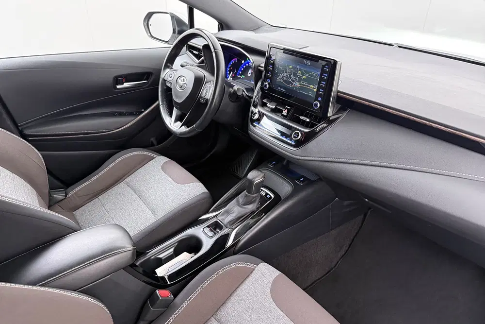 Toyota Corolla 1.8 Hybrid TREK Camera Adapt.C uit 2020, foto 15