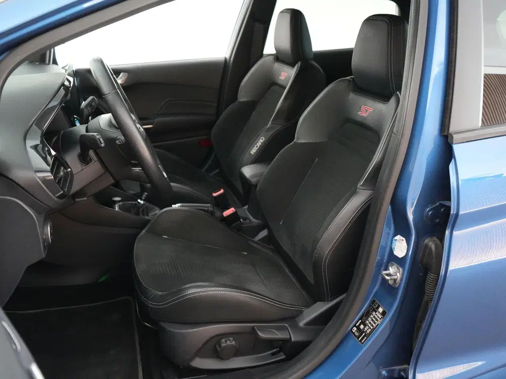 Ford Fiesta 1.5 200pk uit 2020, foto 5