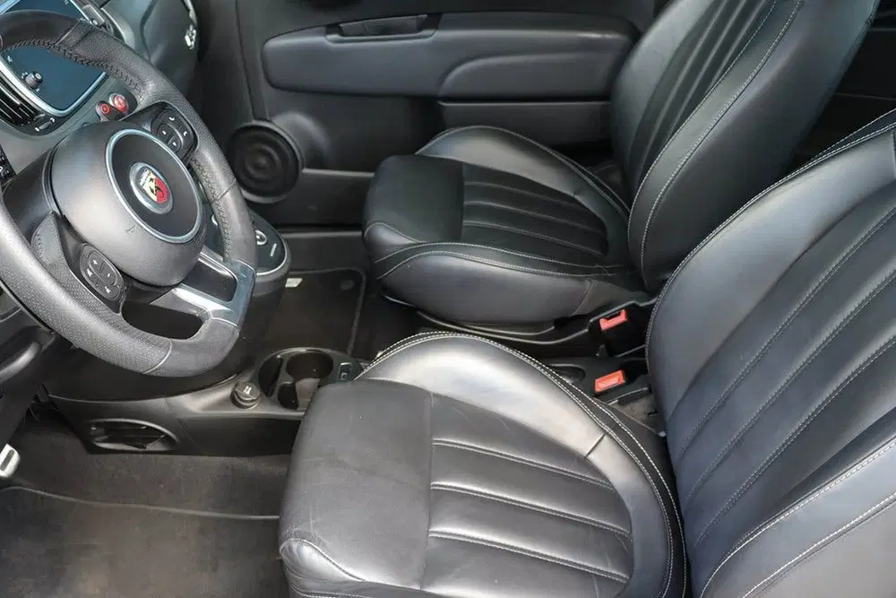 Fiat 500 1.4 T-Jet Abarth Turismo 165pk uit 2019, foto 10