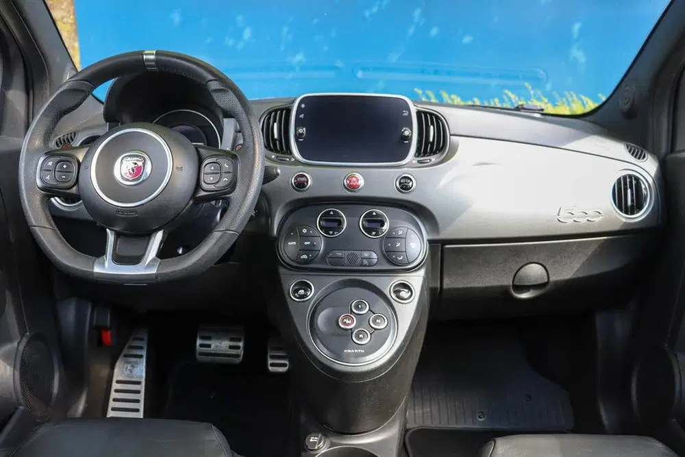 Fiat 500 1.4 T-Jet Abarth Turismo 165pk uit 2019, foto 12
