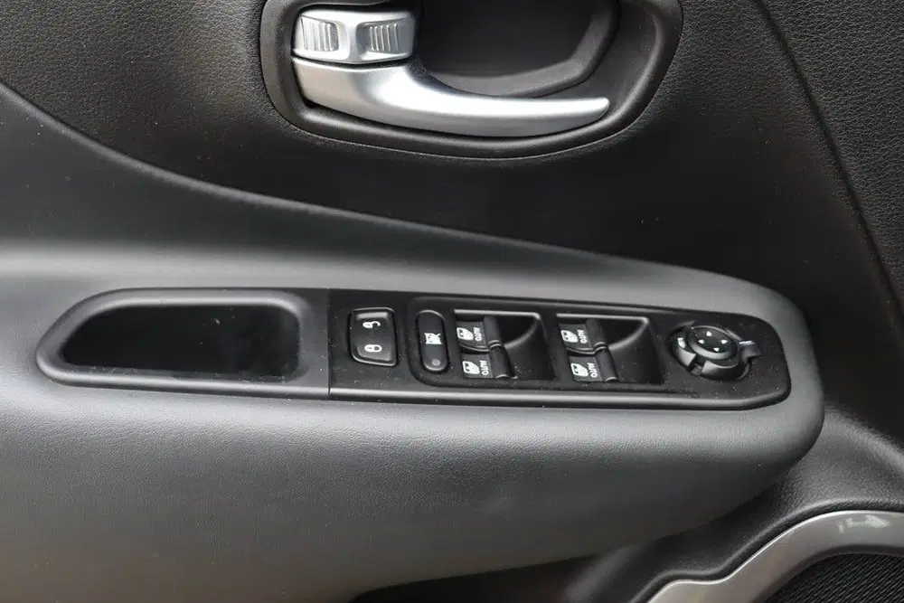 Jeep Renegade 1.3T Limited uit 2019, foto 14