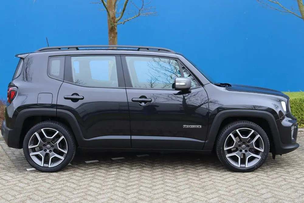 Jeep Renegade 1.3T Limited uit 2019, foto 2
