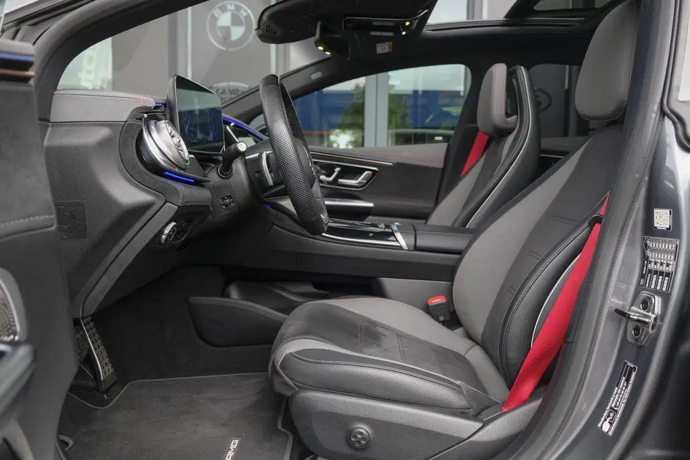 Mercedes-Benz EQE 350+ AMG 292pk 91 kWh Panoramadak Burmeste uit 2022, foto 10