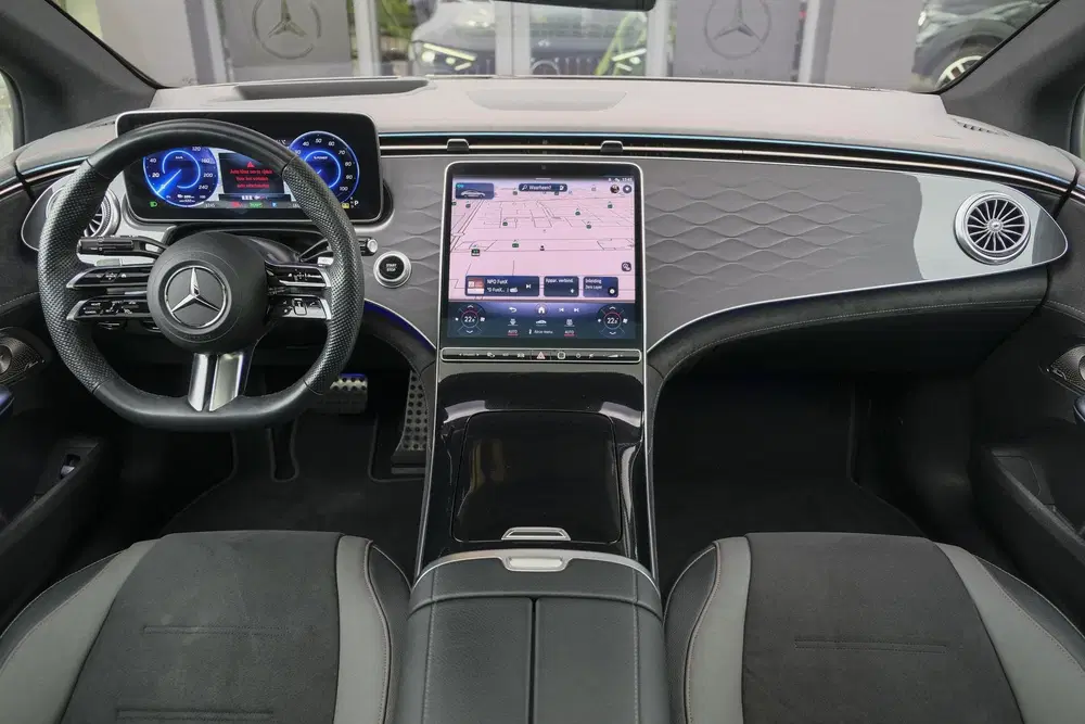 Mercedes-Benz EQE 350+ AMG 292pk 91 kWh Panoramadak Burmeste uit 2022, foto 3