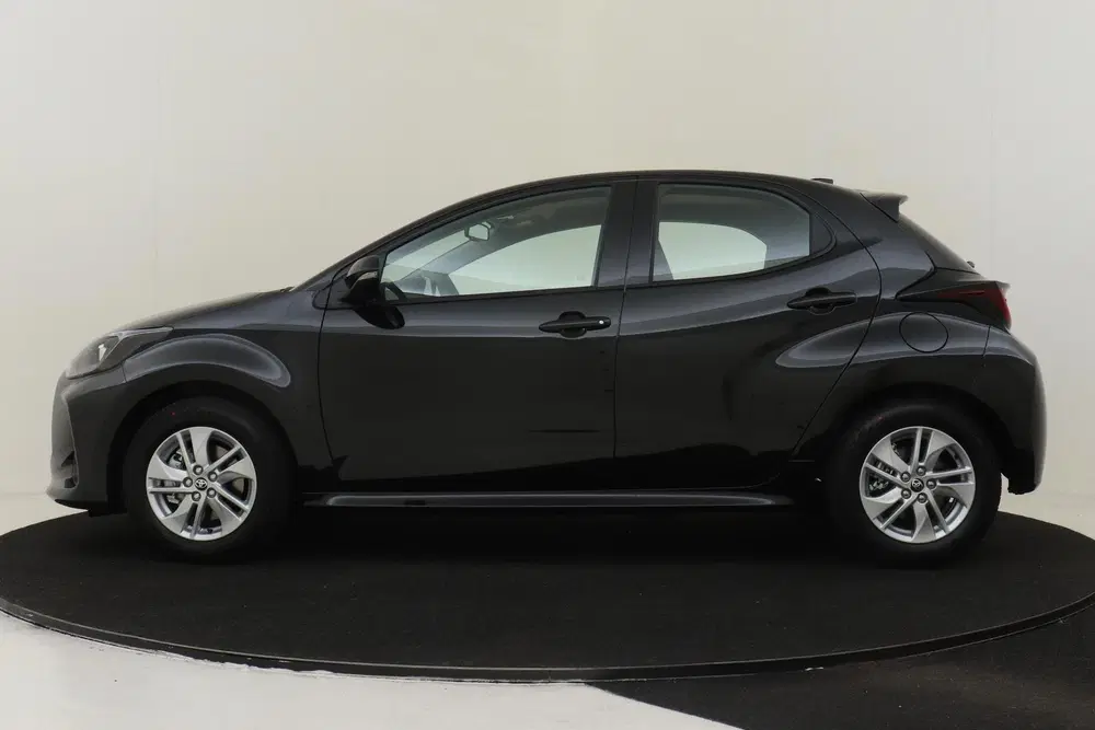 Toyota Yaris 1.5 HYBRID 115 ACTIVE -CAMERA uit 2026, foto 7