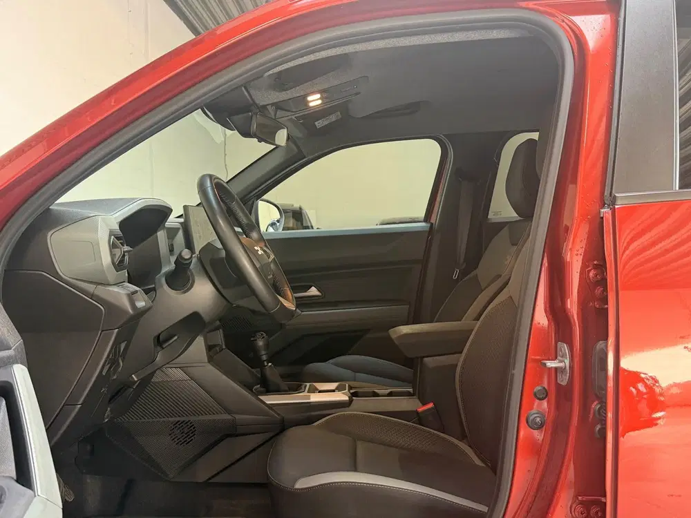 Dacia Duster 1.2 TCe 130 mild hybrid Extreme uit 2024, foto 3