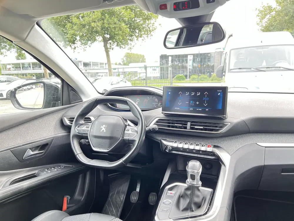 Peugeot 3008 1.2 PureTech Blue Lease Allure uit 2021, foto 15