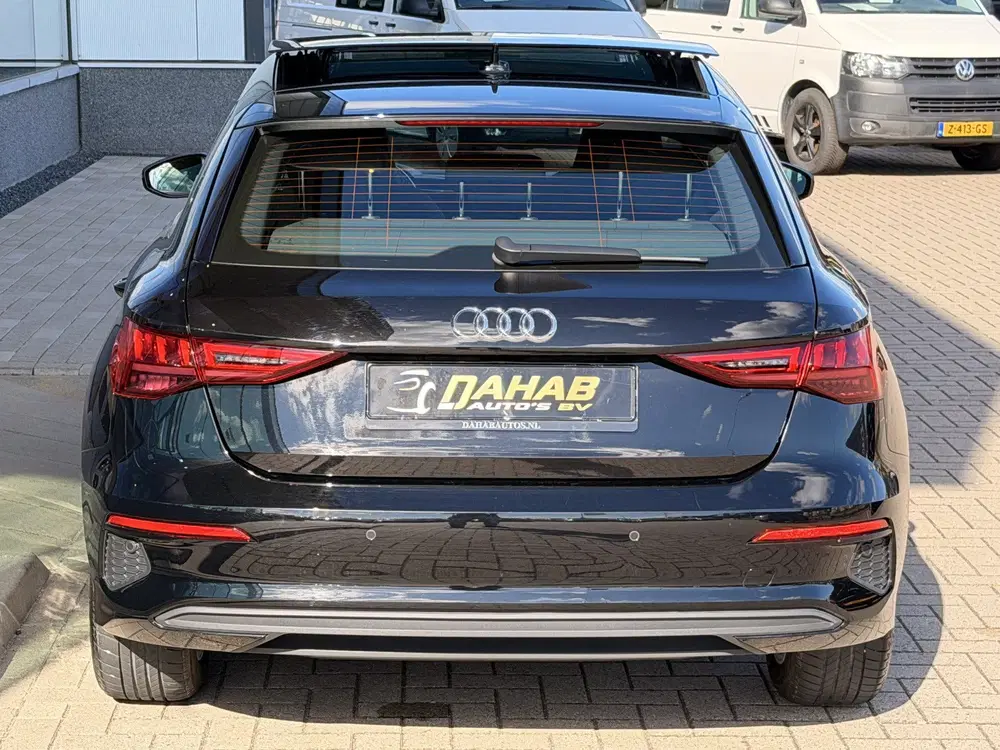 Audi A3 40 TFSI e Edition uit 2022, foto 15