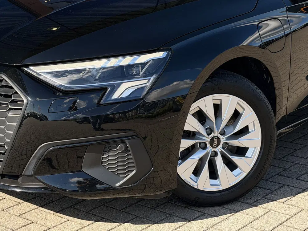 Audi A3 40 TFSI e Edition uit 2022, foto 6