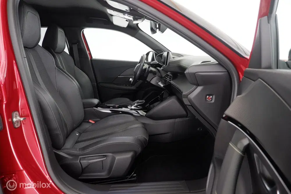 Peugeot 2008 1.2 130Pk Automaat GT-Line led uit 2020, foto 9