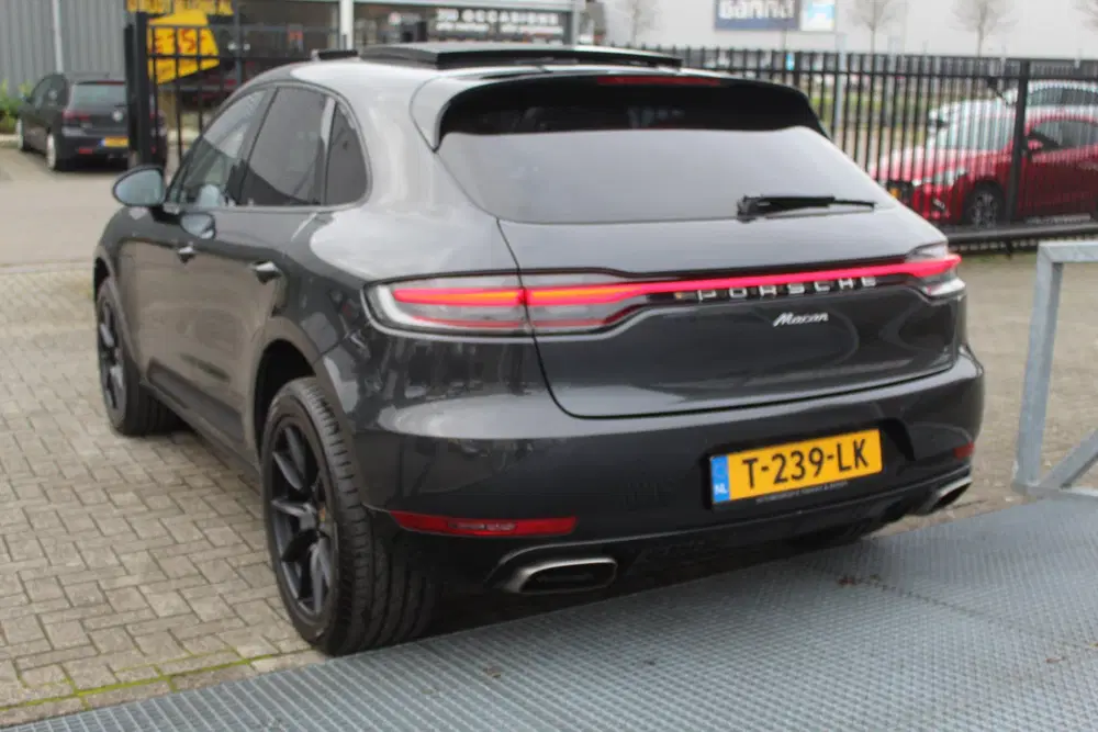 Porsche Macan 2.0 Panoramadak uit 2020, foto 11